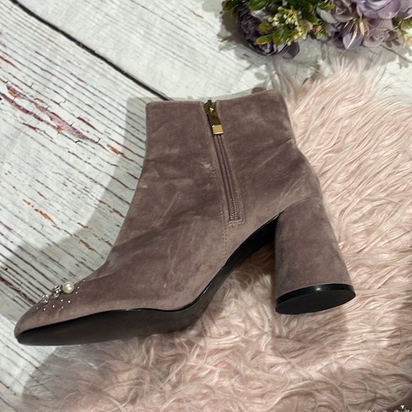 Zara Bejeweled Pink Velvet Zip Front Booties - Picture 9 of 12